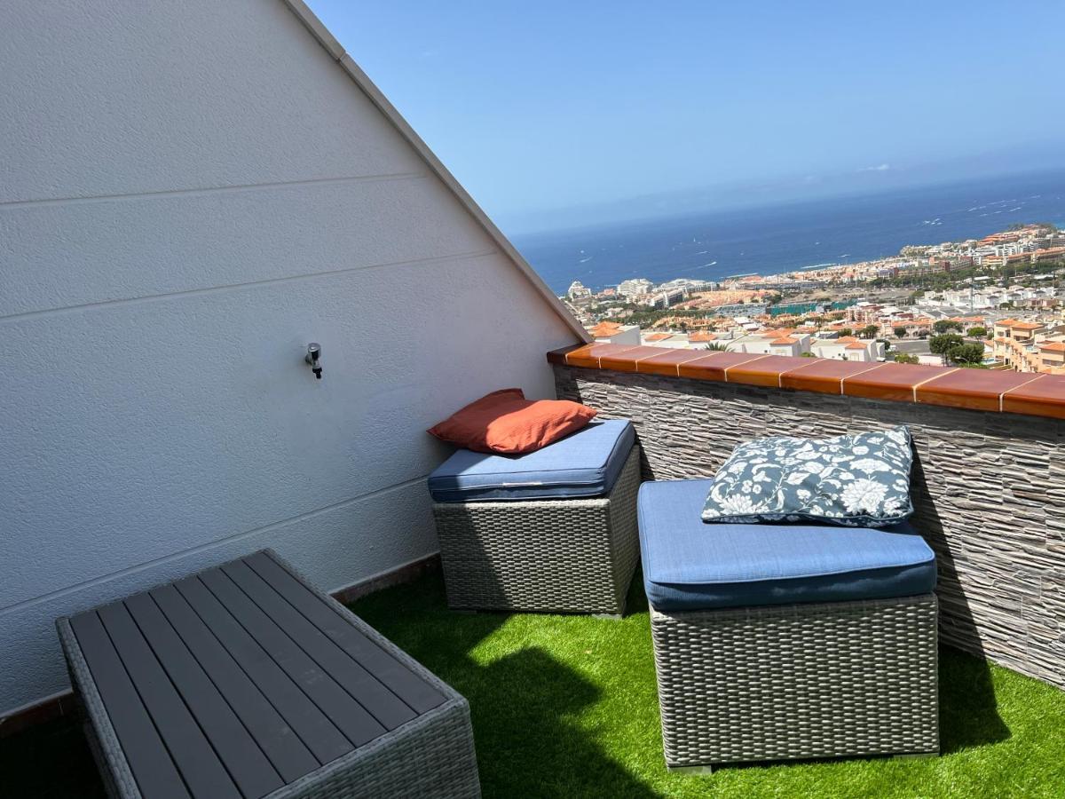 2 Bedroom Apartment With Breathtaking View Of The Sea - Sunset Адехе Екстериор снимка