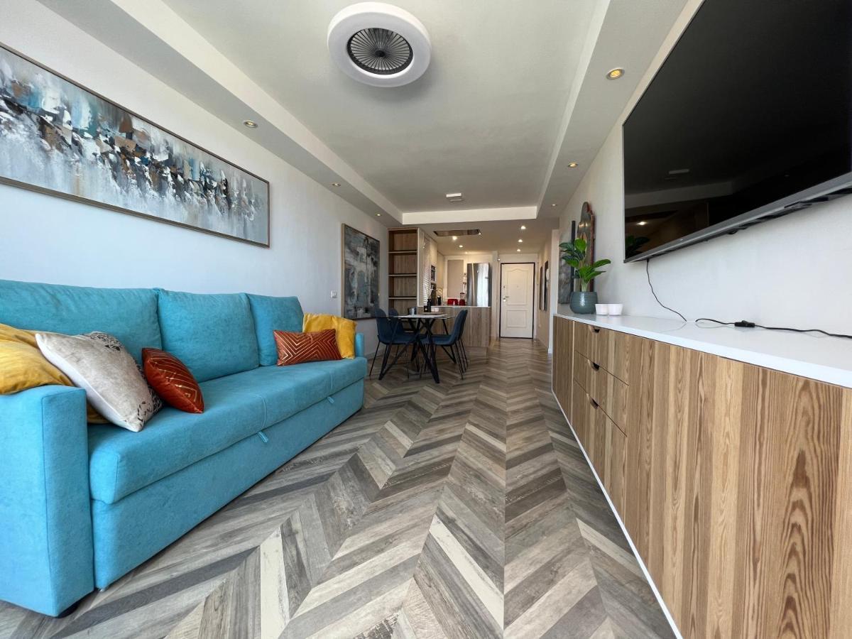2 Bedroom Apartment With Breathtaking View Of The Sea - Sunset Адехе Екстериор снимка